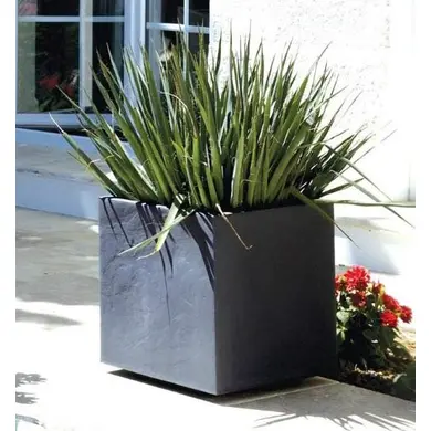 Blumenkübel + Topf VOLCANIA anthrazitgrau - EDA