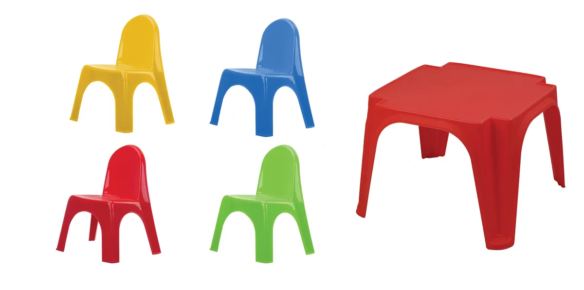 Salon de jardin 1er Ã¢ge table et 4 chaises