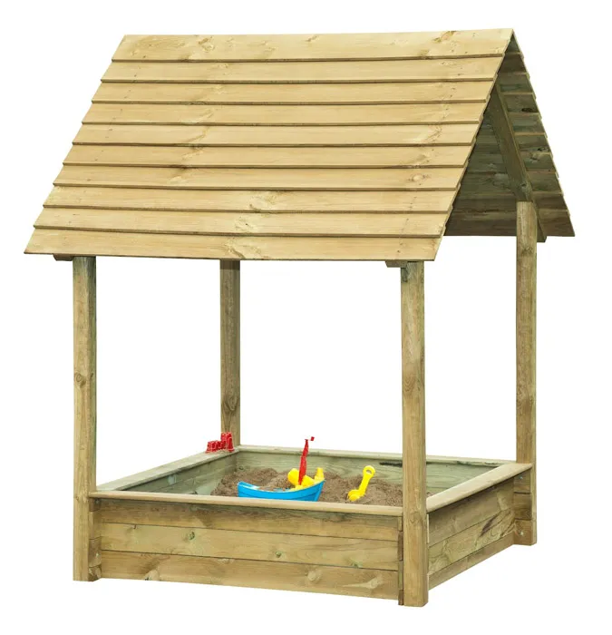 Sandkasten aus Holz mit Sonnenschutz