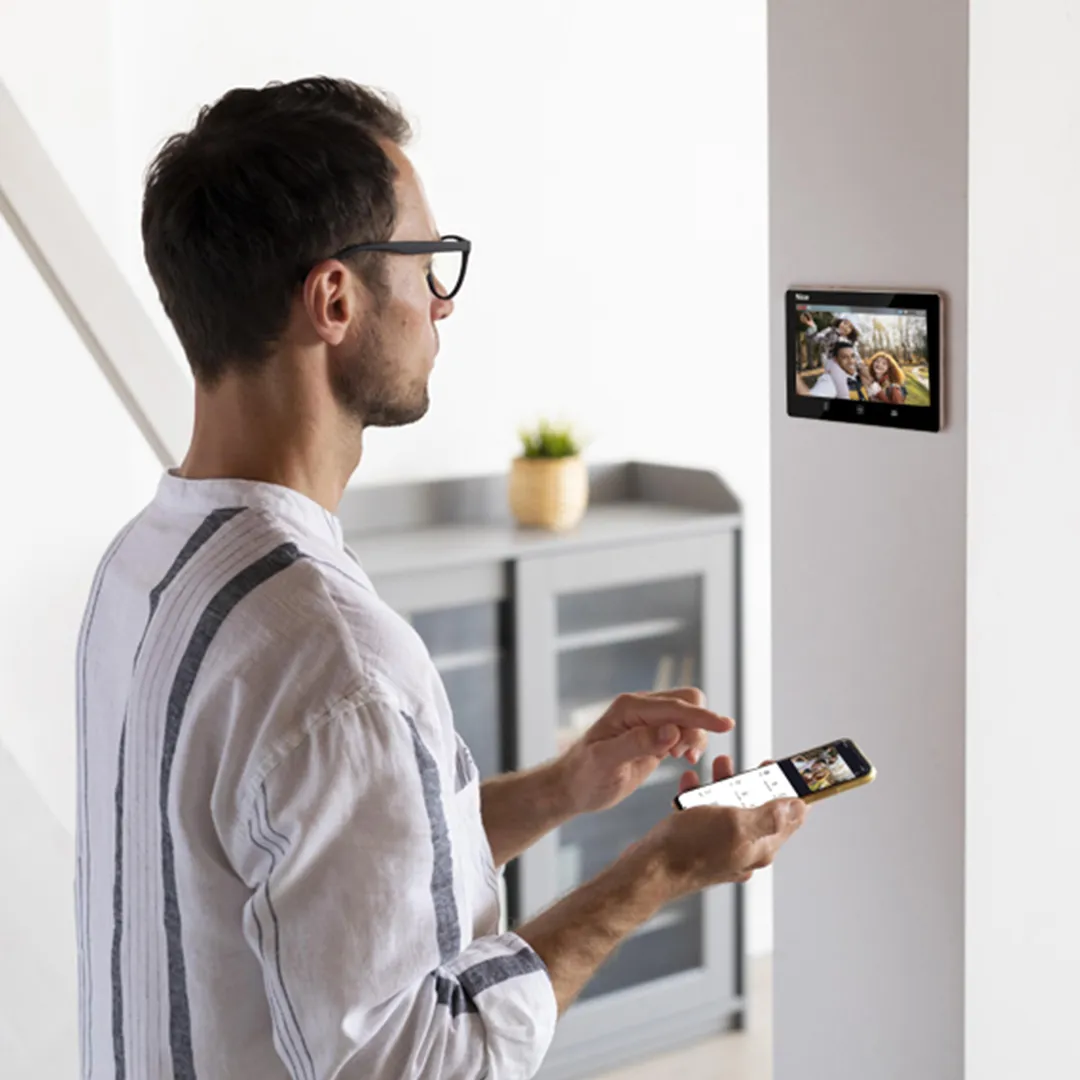 Mira 2K Smart Video Türsprechanlage im Set mit 7 Zoll Bildschirm
