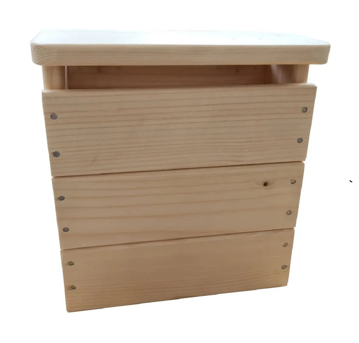 Briefkasten aus Holz für Kinder