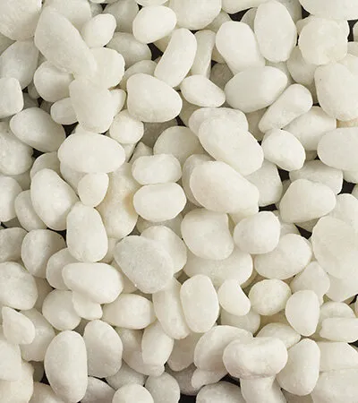 Galet de marbre blanc roulÃ© 40 60 mm en sac de 25kg