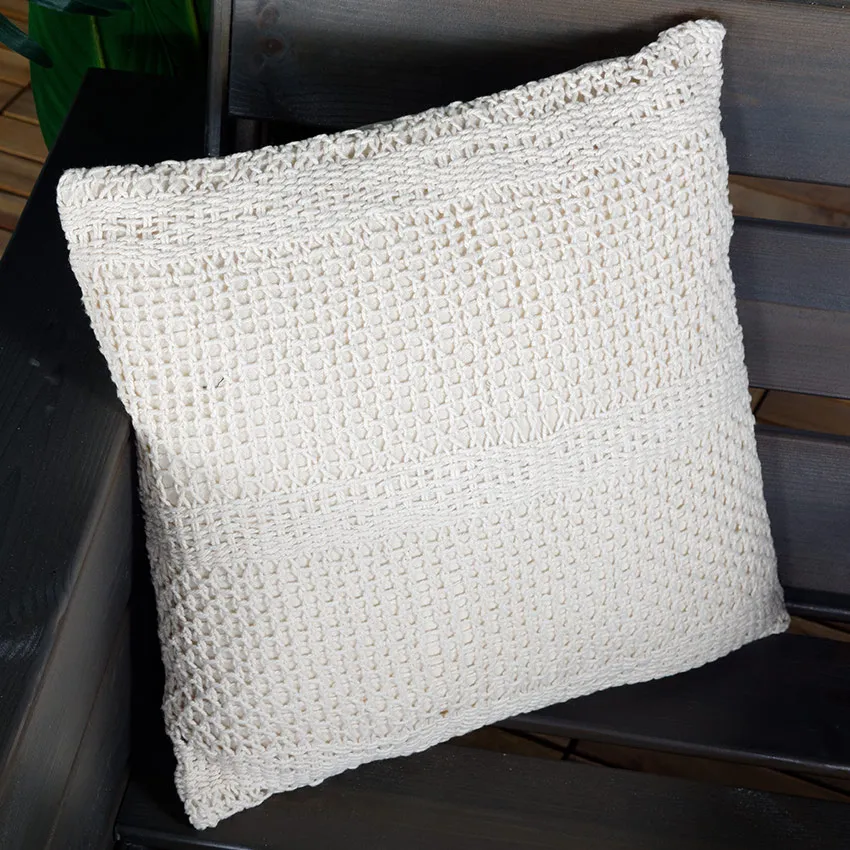 Coussin 45 x 45 cm TRICOTE beige