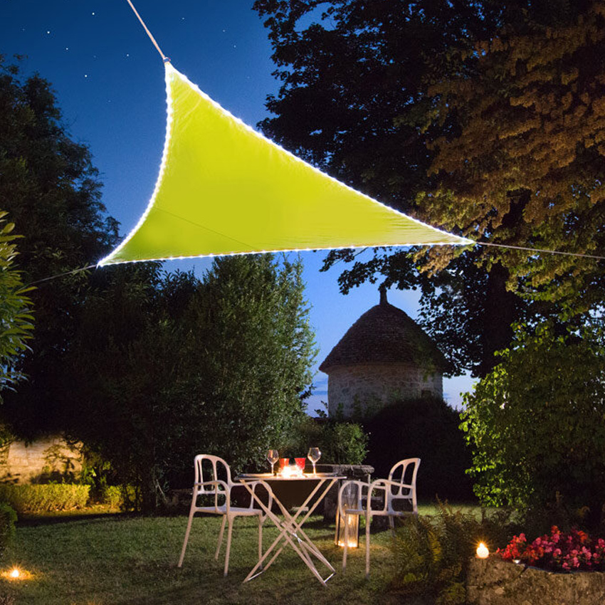 Sonnensegel LED dreieckig 3,6 m zitronengelb | OOGarden.de