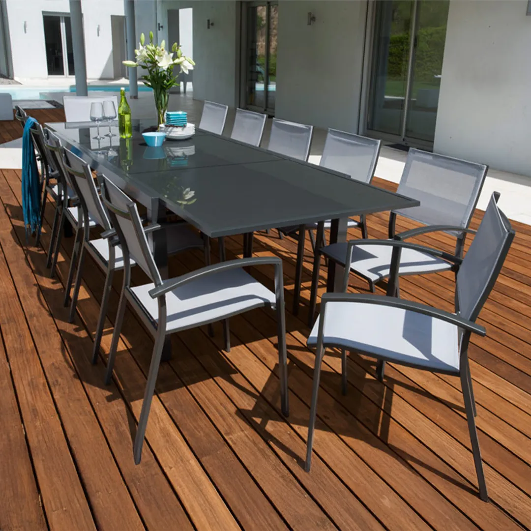 Salon de jardin: Table PALERME 2 3M et 12 fauteuils ANTIBES gris clair