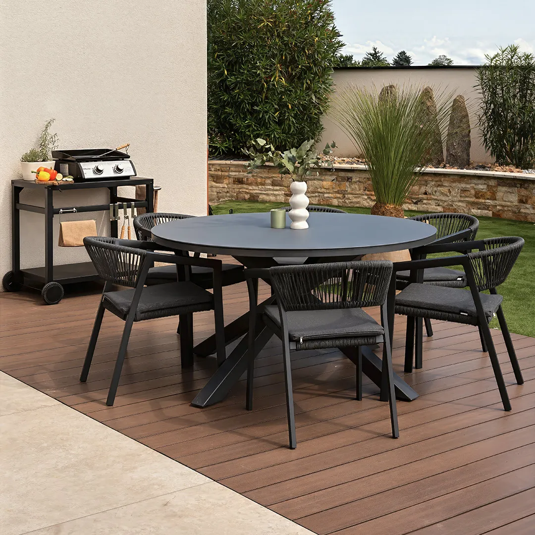 Salon de jardin: Table RUBY Ã140cm et 6 fauteuils PARIS anthracite