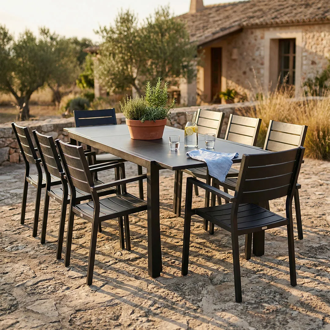 Gartenmöbel Set: Tisch PALERME 165 245 cm und 8 Sessel PRADET